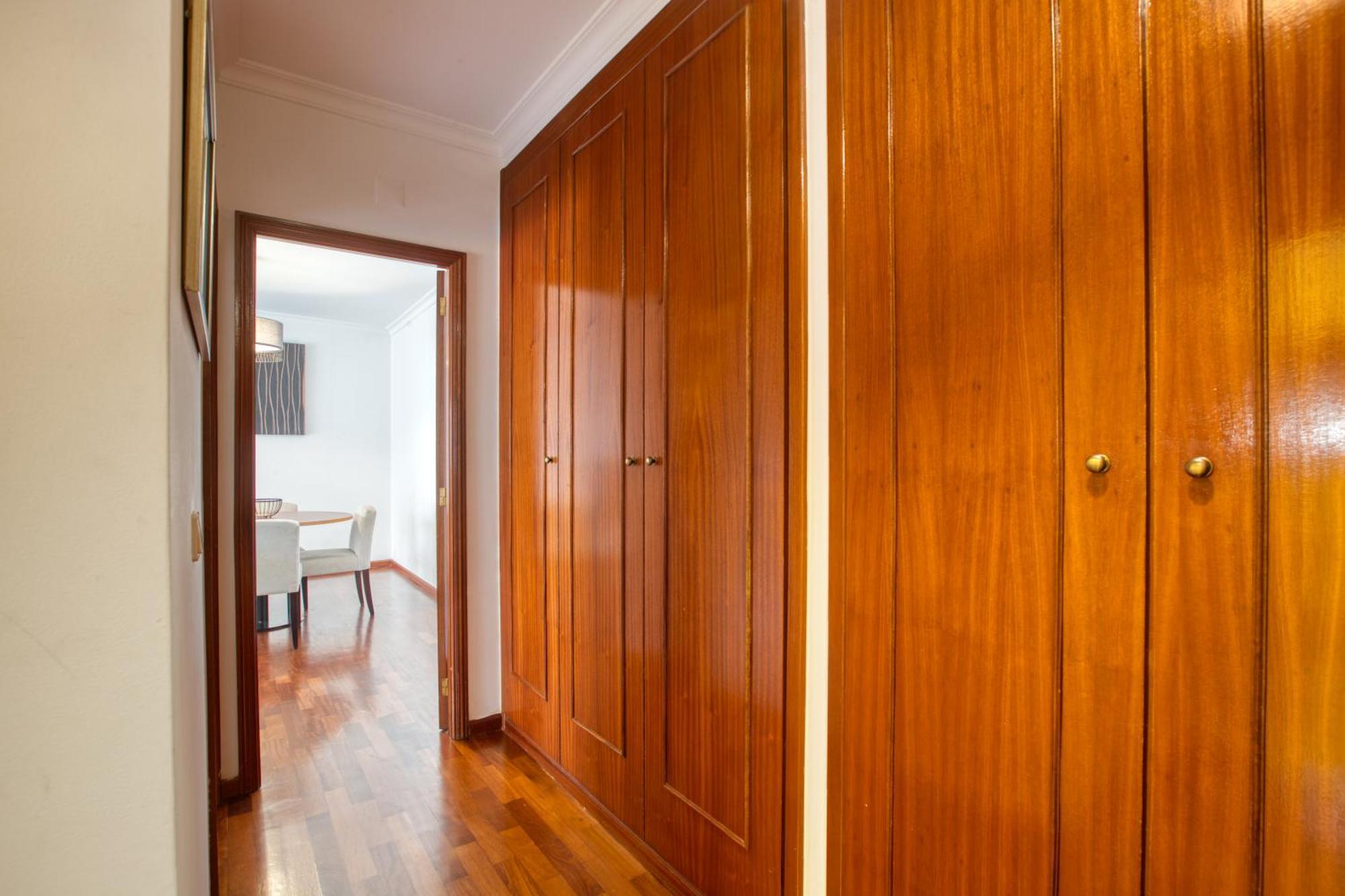 Apartamento T1- Gaia Zona.Comercial Вила-Нова-ди-Гая Экстерьер фото